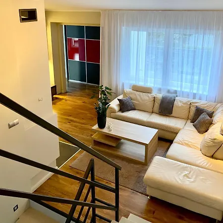 Yose - 160 M2 Na Wylacznosc Διαμέρισμα