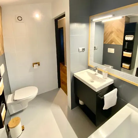 Yose - 160 M2 Na Wylacznosc * Posen