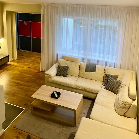 Yose - 160 M2 Na Wylacznosc Posen